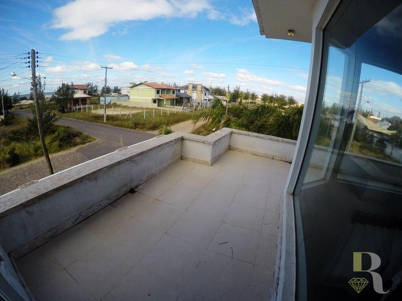 Lindo Sobrado a 1 quadra do Mar com piscina em 100x: 7ª foto da galeria de imagens do imóvel
