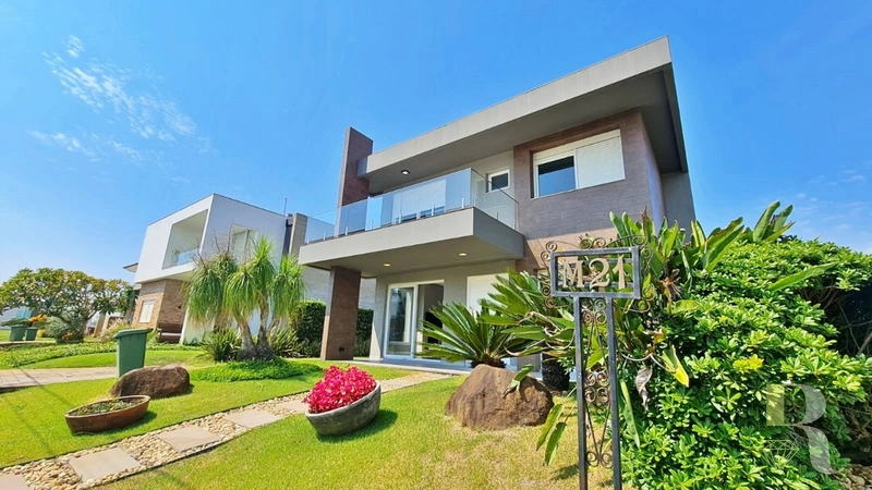 SOBRADO 4 SUITES CONDOMINIO VENTURA: 2ª foto da galeria de imagens do imóvel