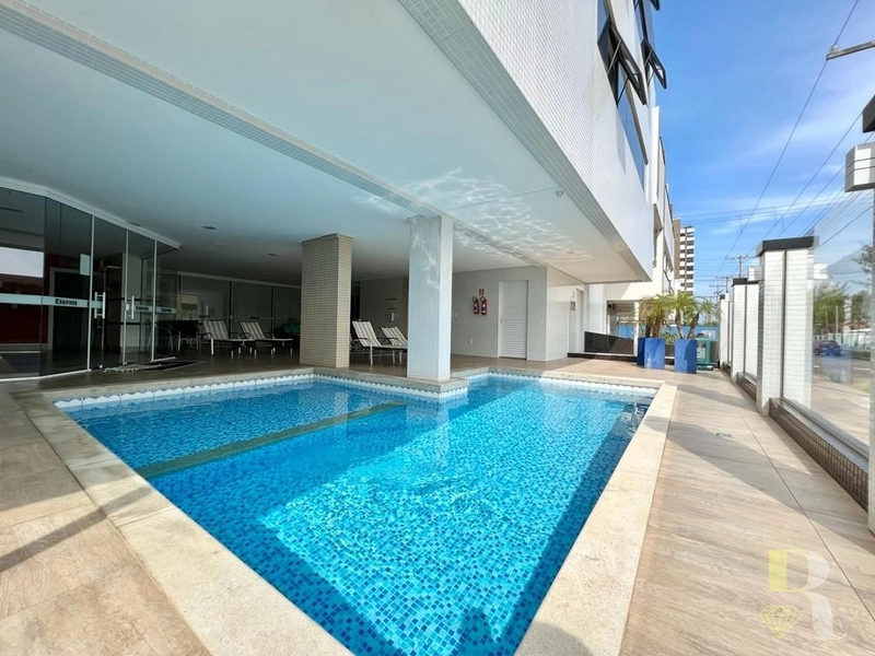 APARTAMENTO FINAMENTE DECORADO COM VISTA PARA O MAR: 28ª foto da galeria de imagens do imóvel