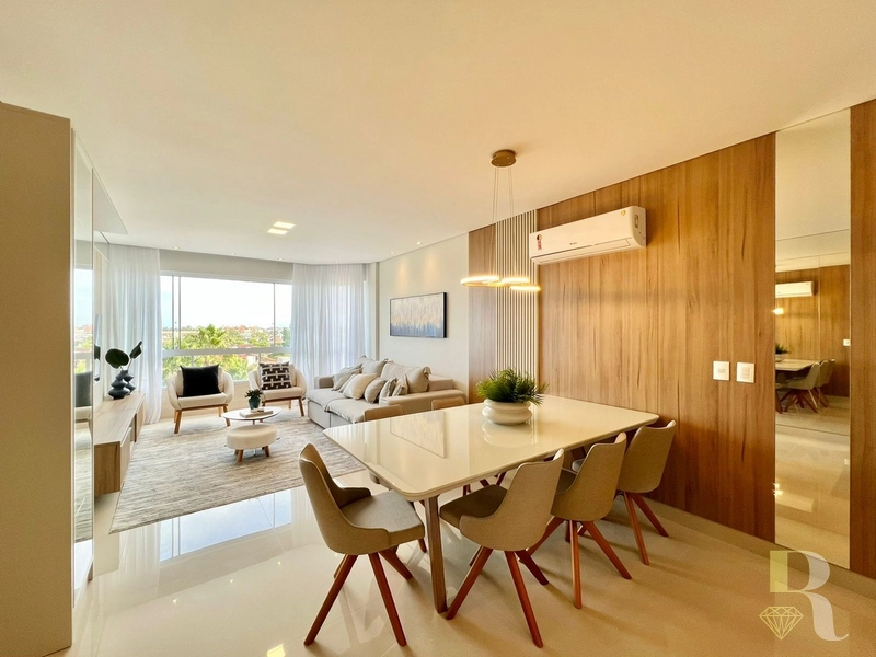 APARTAMENTO FINAMENTE DECORADO COM VISTA PARA O MAR: 35ª foto da galeria de imagens do imóvel