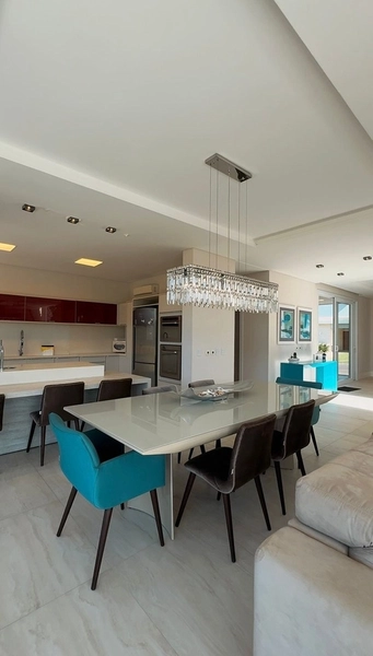 Exclusividade à Beira do Lago no Condomínio Playa Vista: 17ª foto da galeria de imagens do imóvel