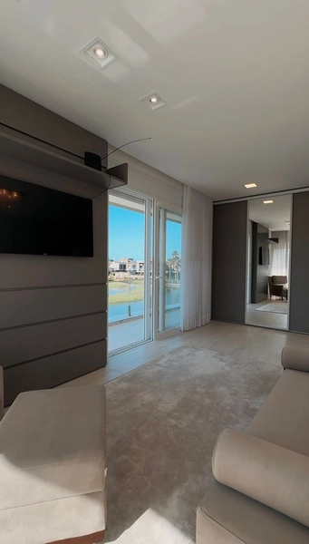 Exclusividade à Beira do Lago no Condomínio Playa Vista: 8ª foto da galeria de imagens do imóvel