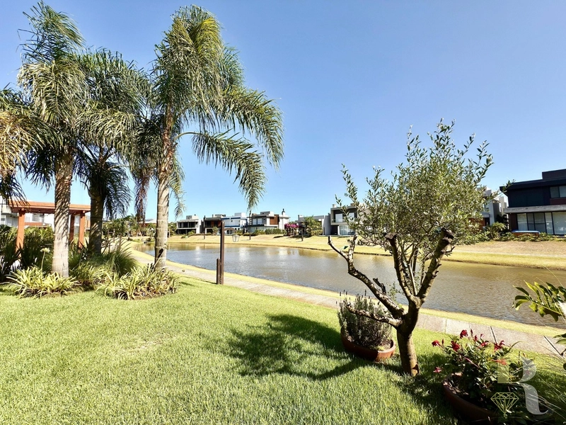 BELÍSSIMA CASA NO CONDOMÍNIO CAPÃO ILHAS RESORT!: 27ª foto da galeria de imagens do imóvel