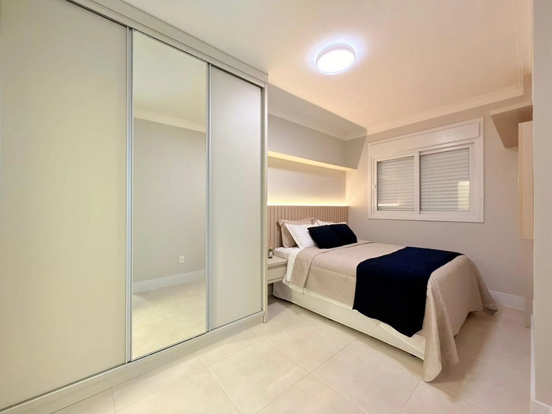 Apartamento à Venda no Centro – Vista para o Mar e Praça | Mobiliado: 13ª foto da galeria de imagens do imóvel