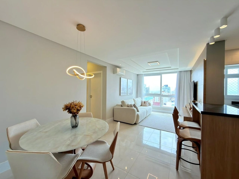 Apartamento à Venda no Centro – Vista para o Mar e Praça | Mobiliado: 6ª foto da galeria de imagens do imóvel