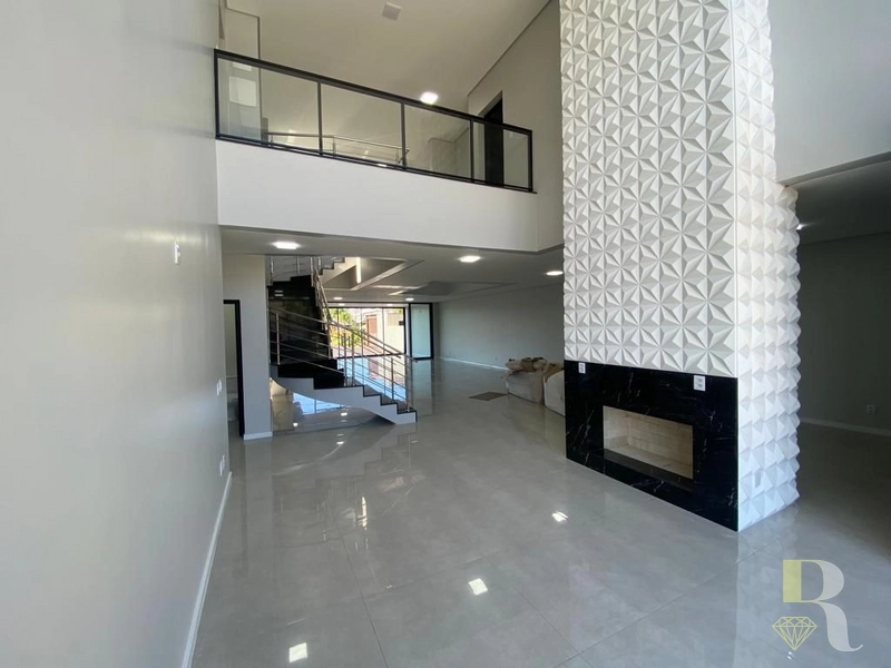 CASA NO VELAS DE FRENTE PARA A MARINA: 6ª foto da galeria de imagens do imóvel
