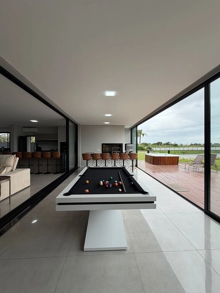 CASA NO VELAS DE FRENTE PARA A MARINA: 31ª foto da galeria de imagens do imóvel