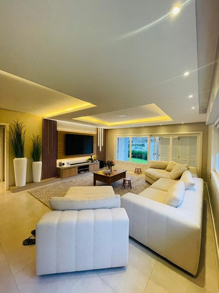 Casa Térrea Com Localização Privilegiada : 4ª foto da galeria de imagens do imóvel