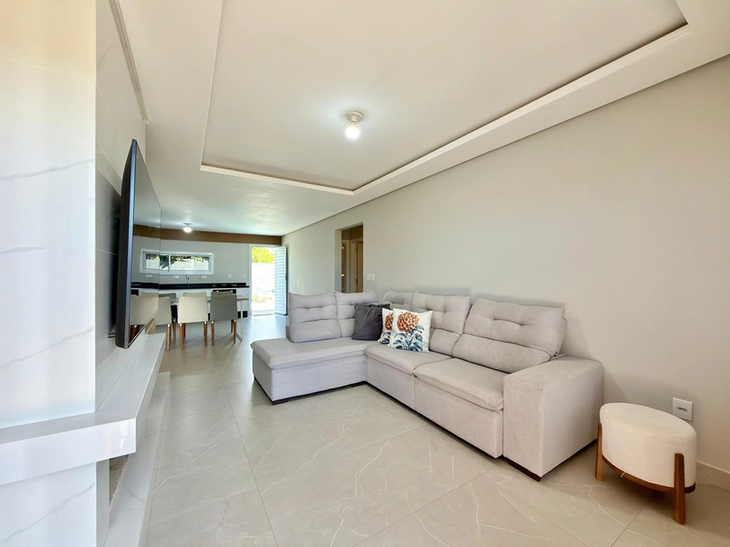 Casa à Venda em Capão da Canoa – Zona Norte | Com Piscina: 7ª foto da galeria de imagens do imóvel