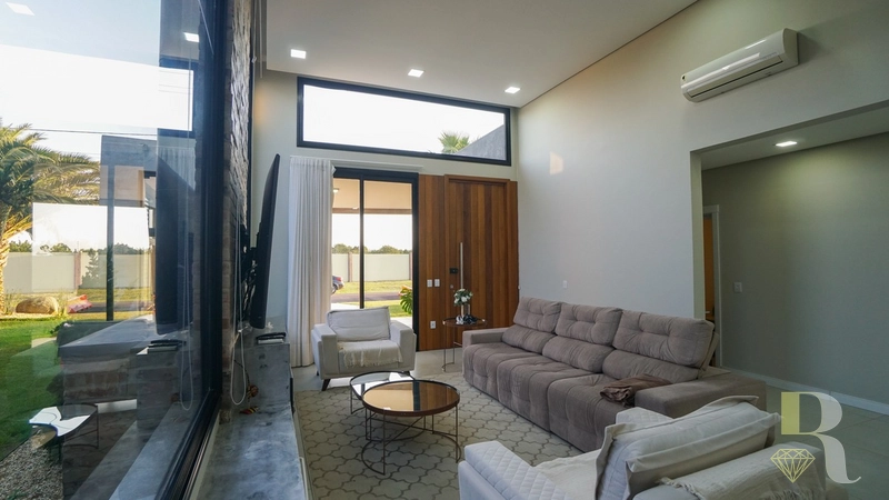 Excelente Casa no Cond. Riviera: 3ª foto da galeria de imagens do imóvel