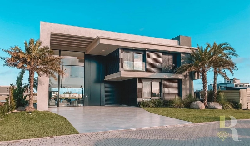 CONDOMÍNIO 5 SUÍTES COM ELEVADOR E PISCINA SUSPENSA: 2ª foto da galeria de imagens do imóvel