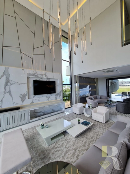 CONDOMÍNIO 5 SUÍTES COM ELEVADOR E PISCINA SUSPENSA: 4ª foto da galeria de imagens do imóvel