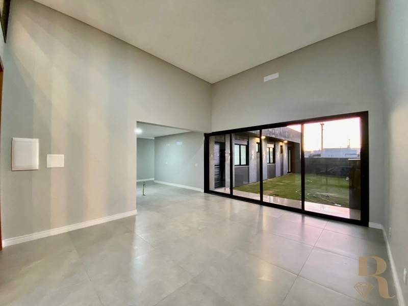 Linda Casa em Condomínio ao lado do hospital: 4ª foto da galeria de imagens do imóvel