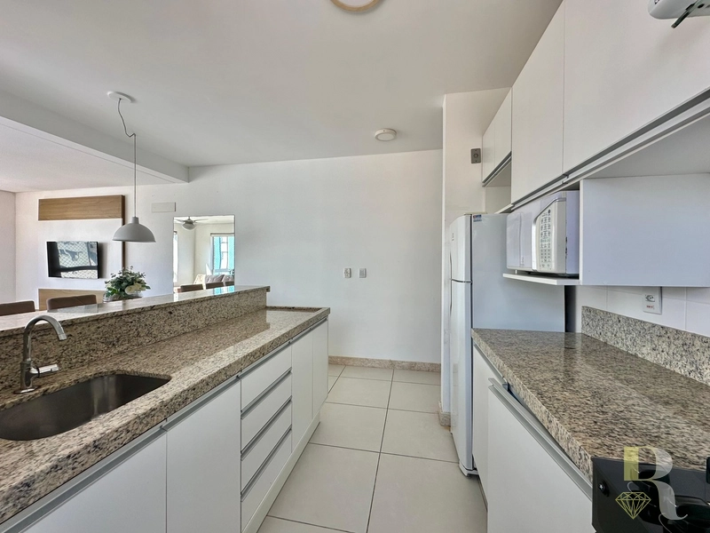 APARTAMENTO À VENDA COM VISTA PARA O MAR: 7ª foto da galeria de imagens do imóvel