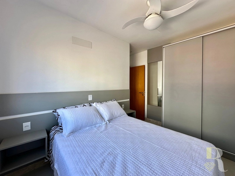 APARTAMENTO À VENDA COM VISTA PARA O MAR: 11ª foto da galeria de imagens do imóvel