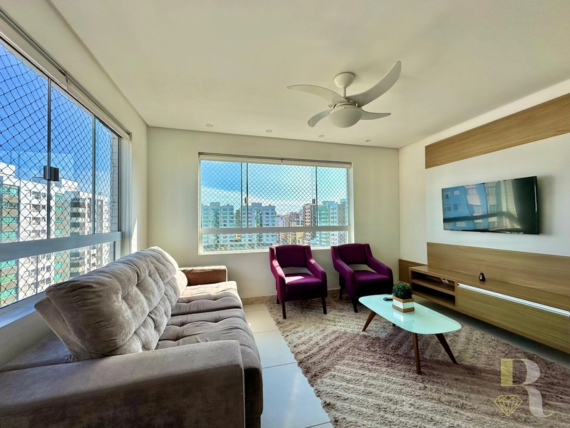 APARTAMENTO À VENDA COM VISTA PARA O MAR: 1ª foto da galeria de imagens do imóvel
