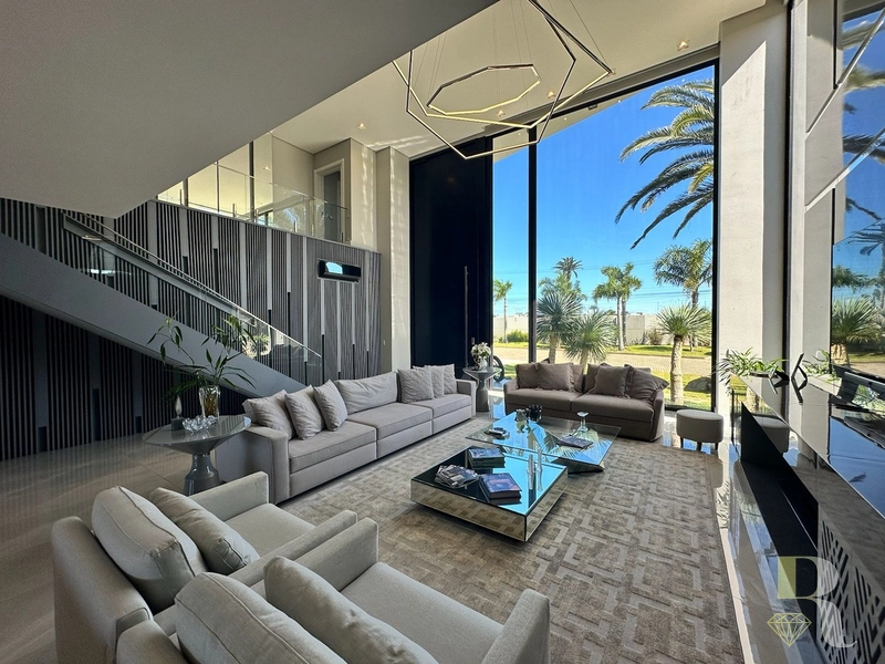 Excelente Mansão Condominio Sense: 1ª foto da galeria de imagens do imóvel