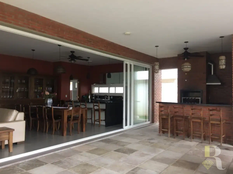 CASA TERREA CONSOMINIO MALIBU: 6ª foto da galeria de imagens do imóvel