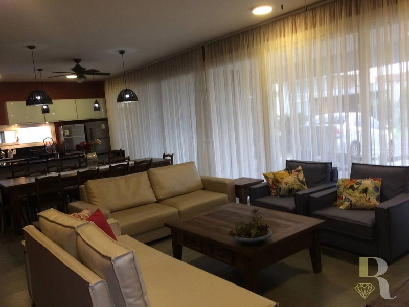 CASA TERREA CONSOMINIO MALIBU: 8ª foto da galeria de imagens do imóvel