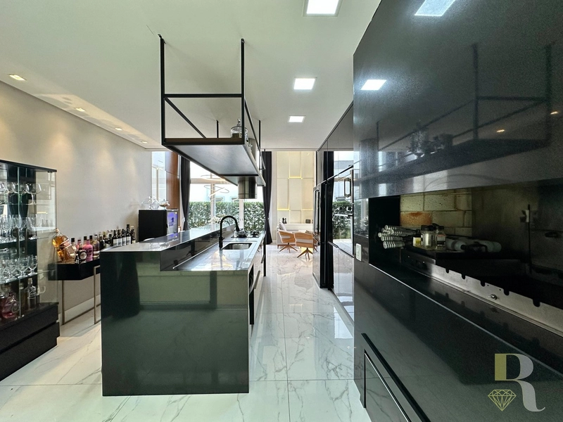 Grande Oportunidade: Casa em Condomínio Dubai – Entrada de 300 Mil: 7ª foto da galeria de imagens do imóvel