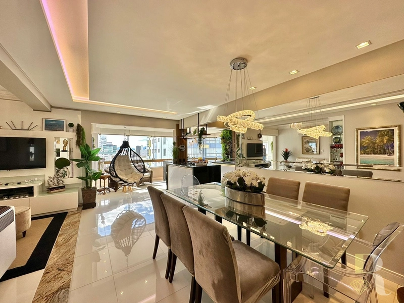 APARTAMENTO COM INFRA E VISTA PADA O MAR, JUNTO A PRAÇA DO FAROL: 18ª foto da galeria de imagens do imóvel