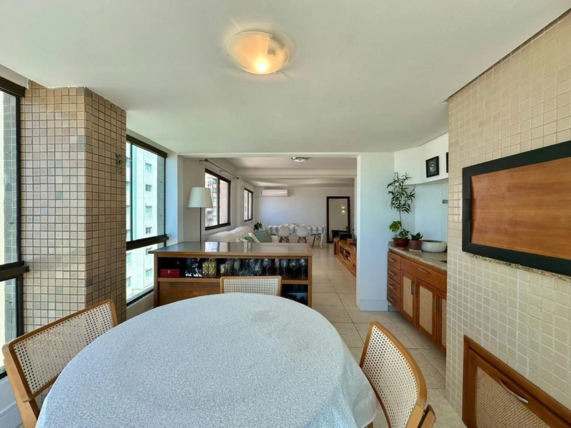 Localizado no bairro Navegantes, próximo à Praça Bassani.: 14ª foto da galeria de imagens do imóvel