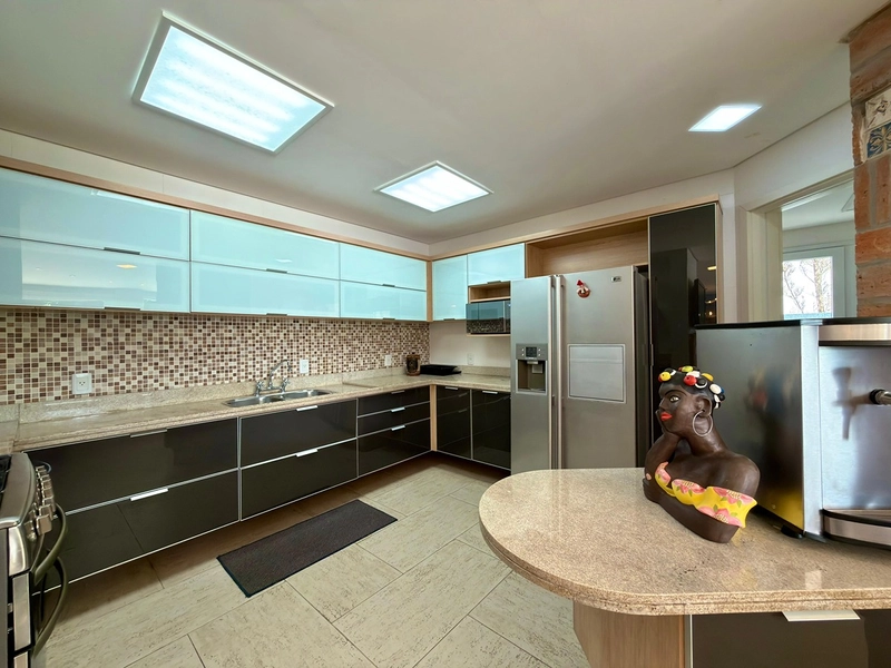 Bosques de Atlântida – Sobrado Beira Lago à Venda: 15ª foto da galeria de imagens do imóvel