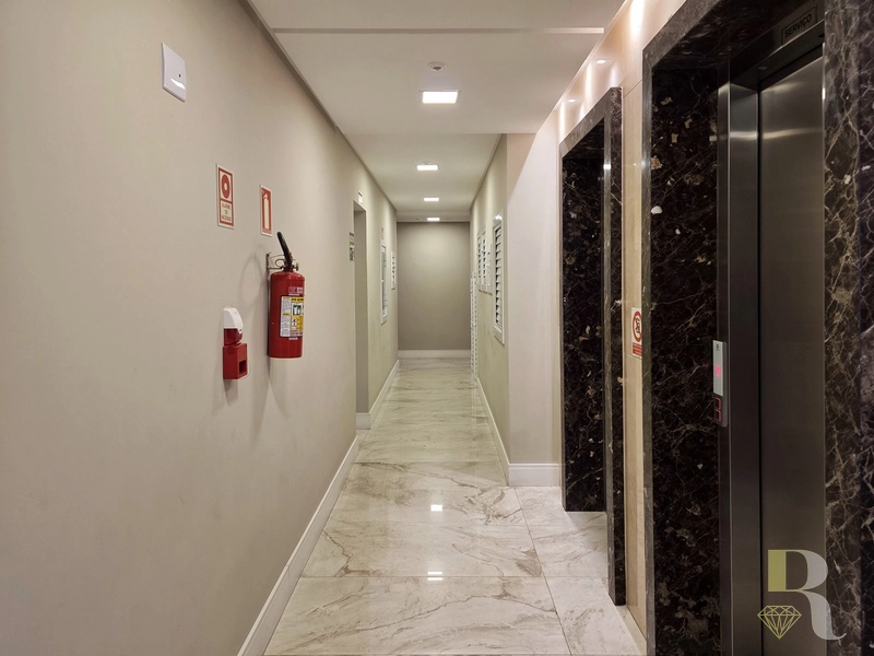 Conforto e sofisticação em 2 dormitórios no litoral: 7ª foto da galeria de imagens do imóvel