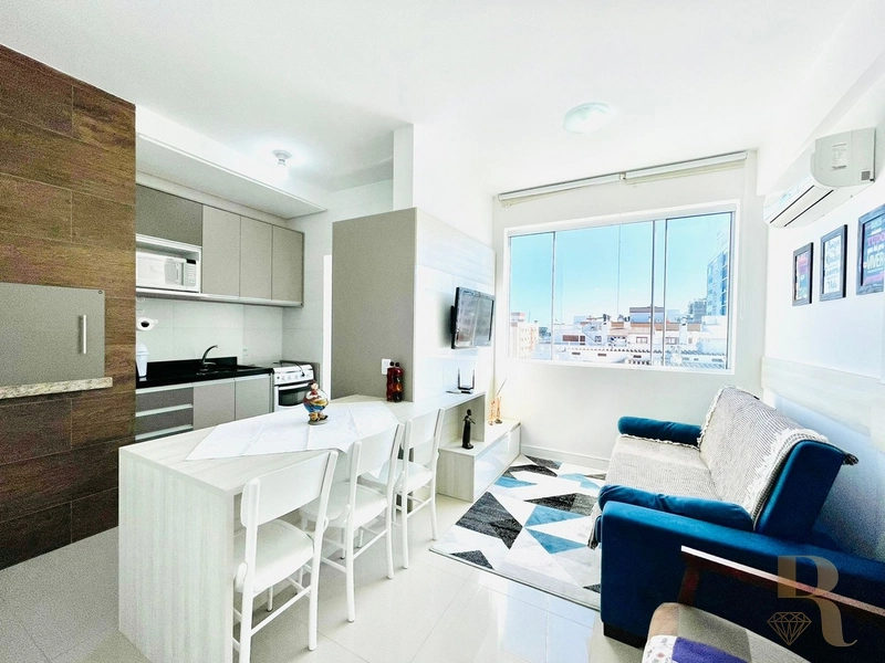 LINDO APARTAMENTO 2 DORMITÓRIOS COM VISTA PARA O MAR.: 1ª foto da galeria de imagens do imóvel