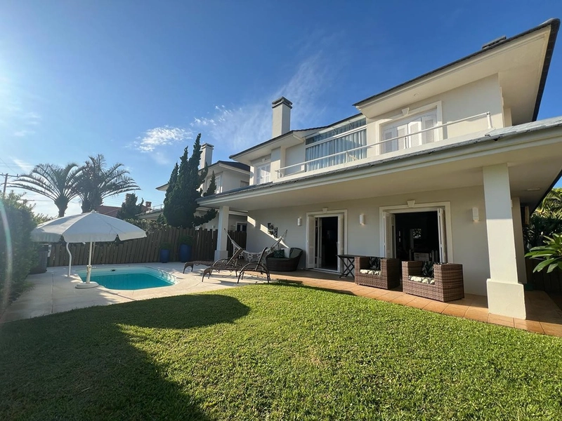 Casa Condomínio Centro de Atlântida: 1ª foto da galeria de imagens do imóvel