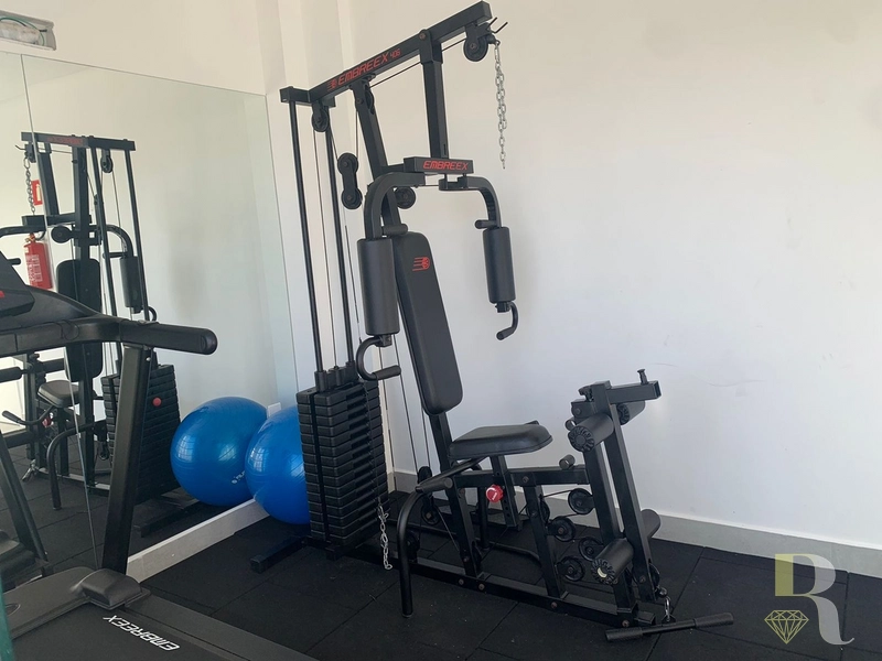 Apartamento de 2 dormitórios, mobiliado e decorado em andar alto...: 24ª foto da galeria de imagens do imóvel