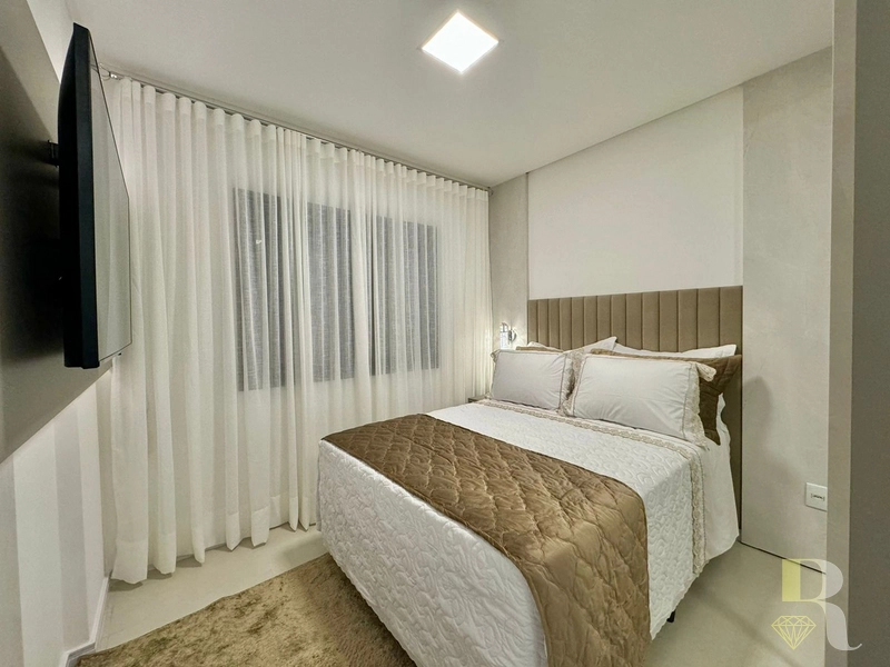 Apartamento de 2 dormitórios, mobiliado e decorado em andar alto...: 22ª foto da galeria de imagens do imóvel