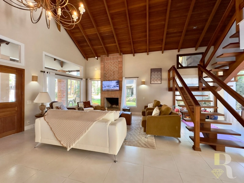 SOBRADO CONDOMINIO CARMEL EM ATLANTIDA: 11ª foto da galeria de imagens do imóvel