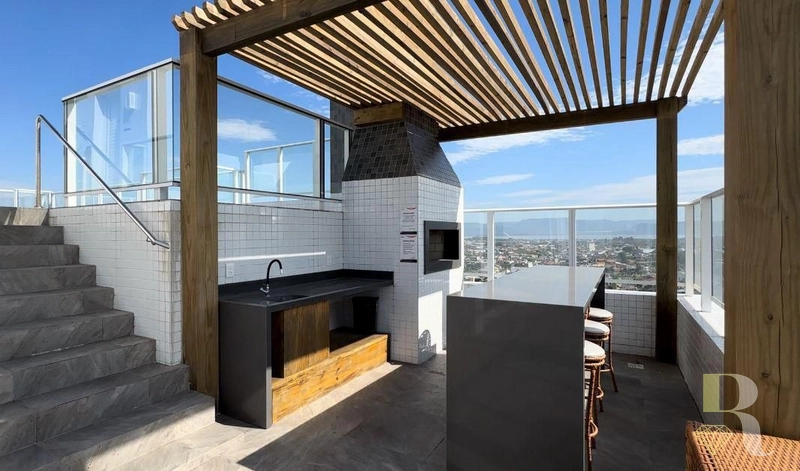 Amplo Apartamento com Terraço em L – Capão da Canoa: 8ª foto da galeria de imagens do imóvel
