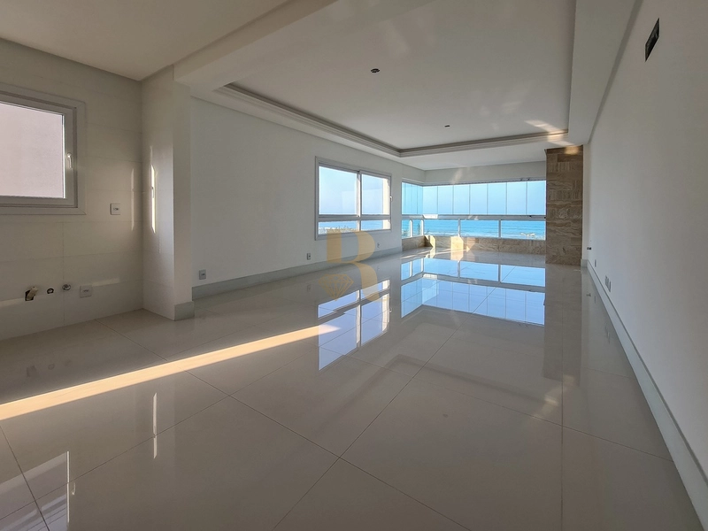 Apartamento 3 dorm beira mar!: 8ª foto da galeria de imagens do imóvel