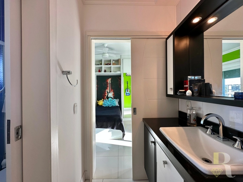 Casa à Venda – Condomínio Condado de Capão: 18ª foto da galeria de imagens do imóvel