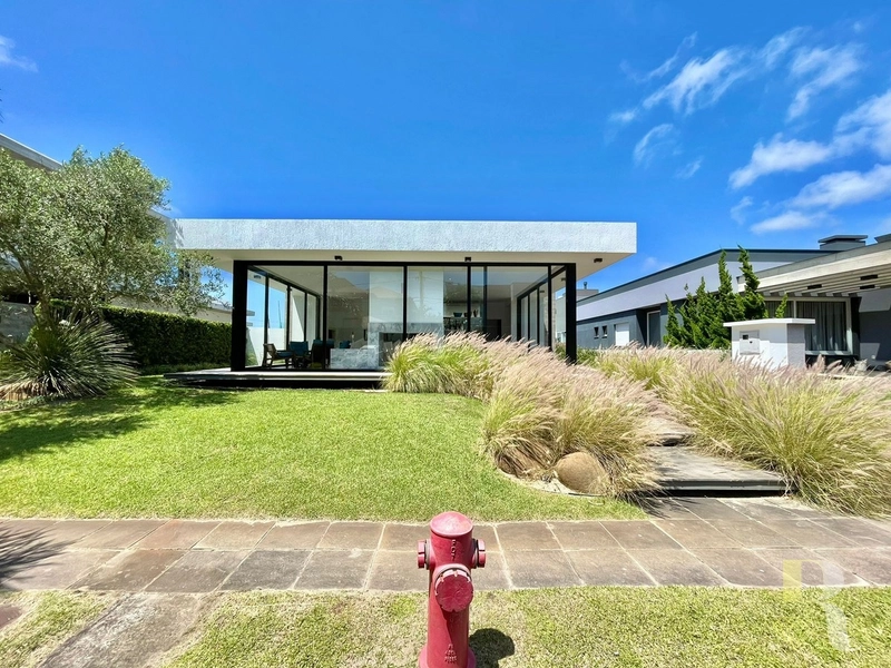 Excelente Casa Cond. Fechado Projeto Arrojado: 7ª foto da galeria de imagens do imóvel