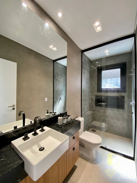 SOBRADO 5 SUITES BEIRA LAGO: 43ª foto da galeria de imagens do imóvel