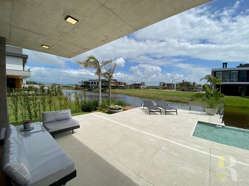 SOBRADO 5 SUITES BEIRA LAGO: 8ª foto da galeria de imagens do imóvel