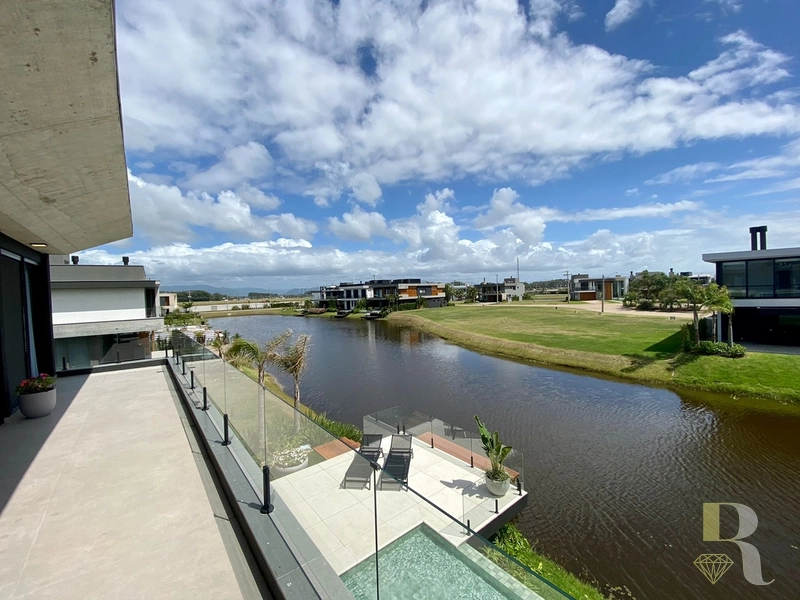 SOBRADO 5 SUITES BEIRA LAGO: 7ª foto da galeria de imagens do imóvel
