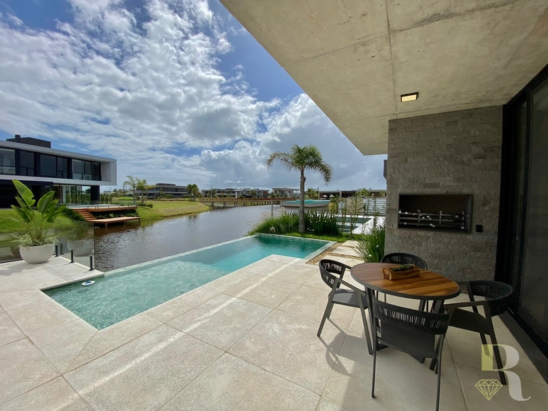 SOBRADO 5 SUITES BEIRA LAGO: 12ª foto da galeria de imagens do imóvel