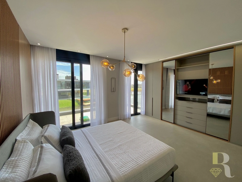 SOBRADO 5 SUITES BEIRA LAGO: 36ª foto da galeria de imagens do imóvel