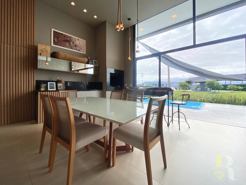 Excelente Casa Beira Lago Cond Sea Coast: 7ª foto da galeria de imagens do imóvel