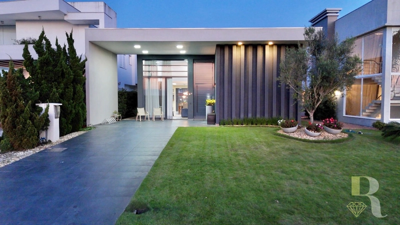 Casa térrea Condomínio Riviera: 1ª foto da galeria de imagens do imóvel
