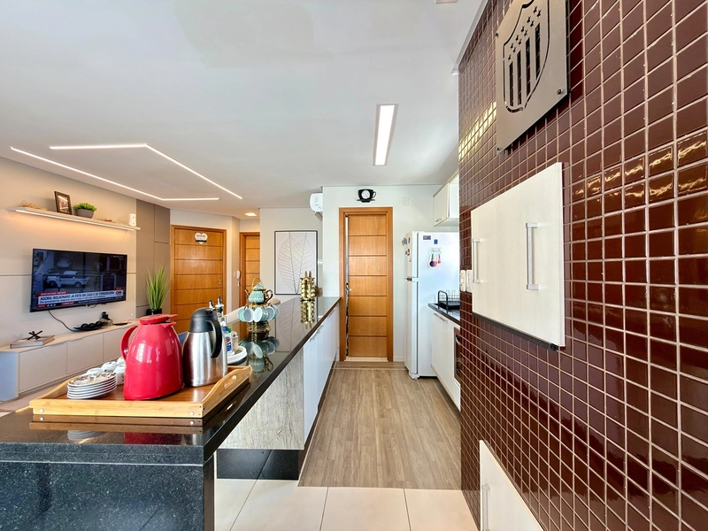 Apartamento à Venda no Centro – Vista Mar e Serra | 3 Dormitórios: 6ª foto da galeria de imagens do imóvel