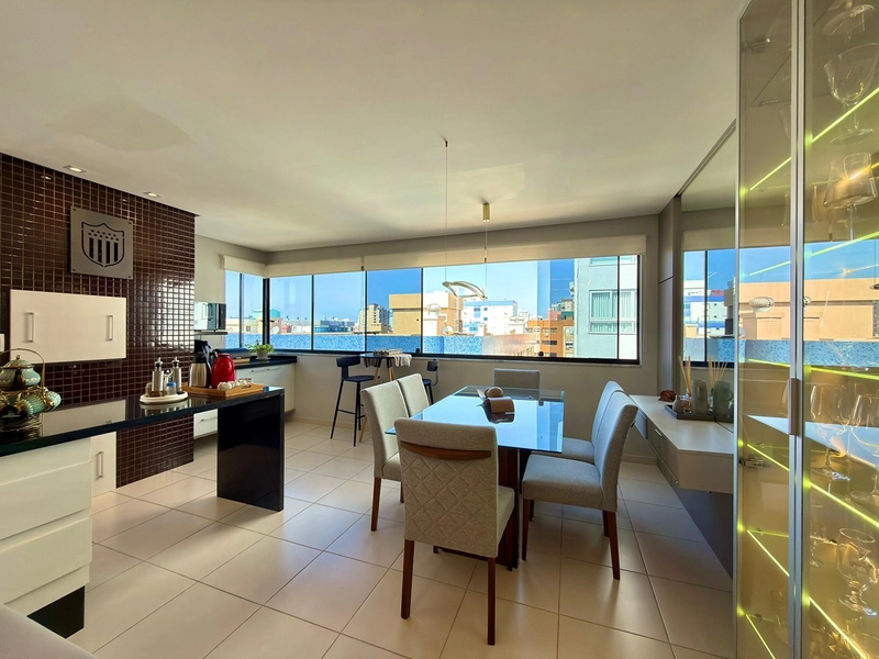 Apartamento à Venda no Centro – Vista Mar e Serra | 3 Dormitórios: 10ª foto da galeria de imagens do imóvel