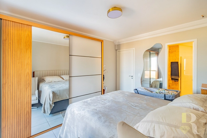 APARTAMENTO COM VISTA PARA O MAR E PRAÇA: 20ª foto da galeria de imagens do imóvel