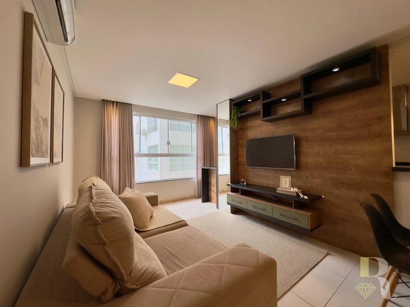 APARTAMENTO À VENDA NA NAVEGANTES COM SOL DA MANHÃ E VISTA LIBERADA!: 2ª foto da galeria de imagens do imóvel