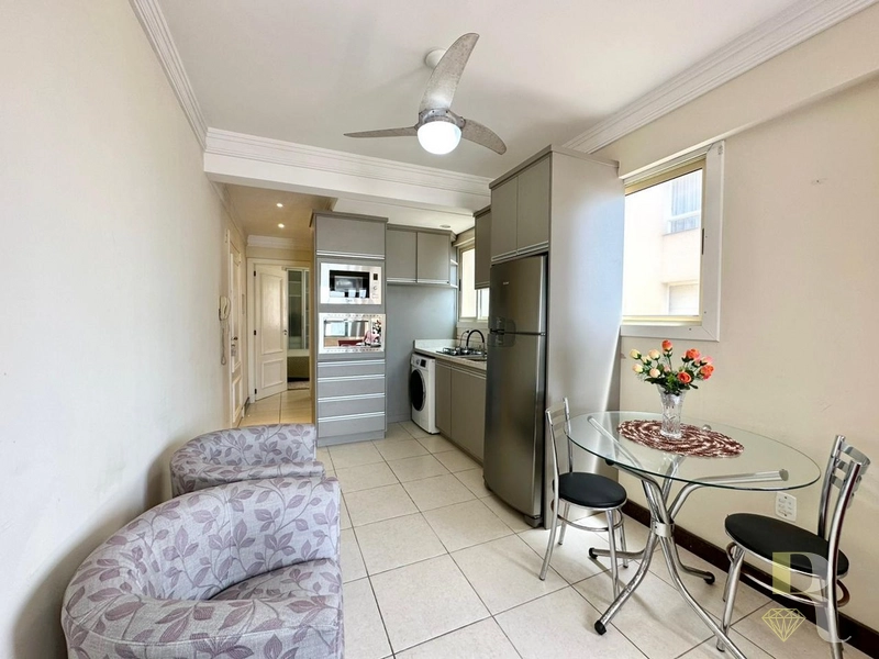 APTO 1 DORM. DE FRENTE JUNTO A PÇA FLAVIO BOIANOVSKI: 13ª foto da galeria de imagens do imóvel