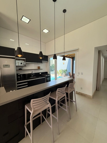 Viva o Melhor do Litoral: Casa com 4 Suítes no Condomínio Dubai: 10ª foto da galeria de imagens do imóvel